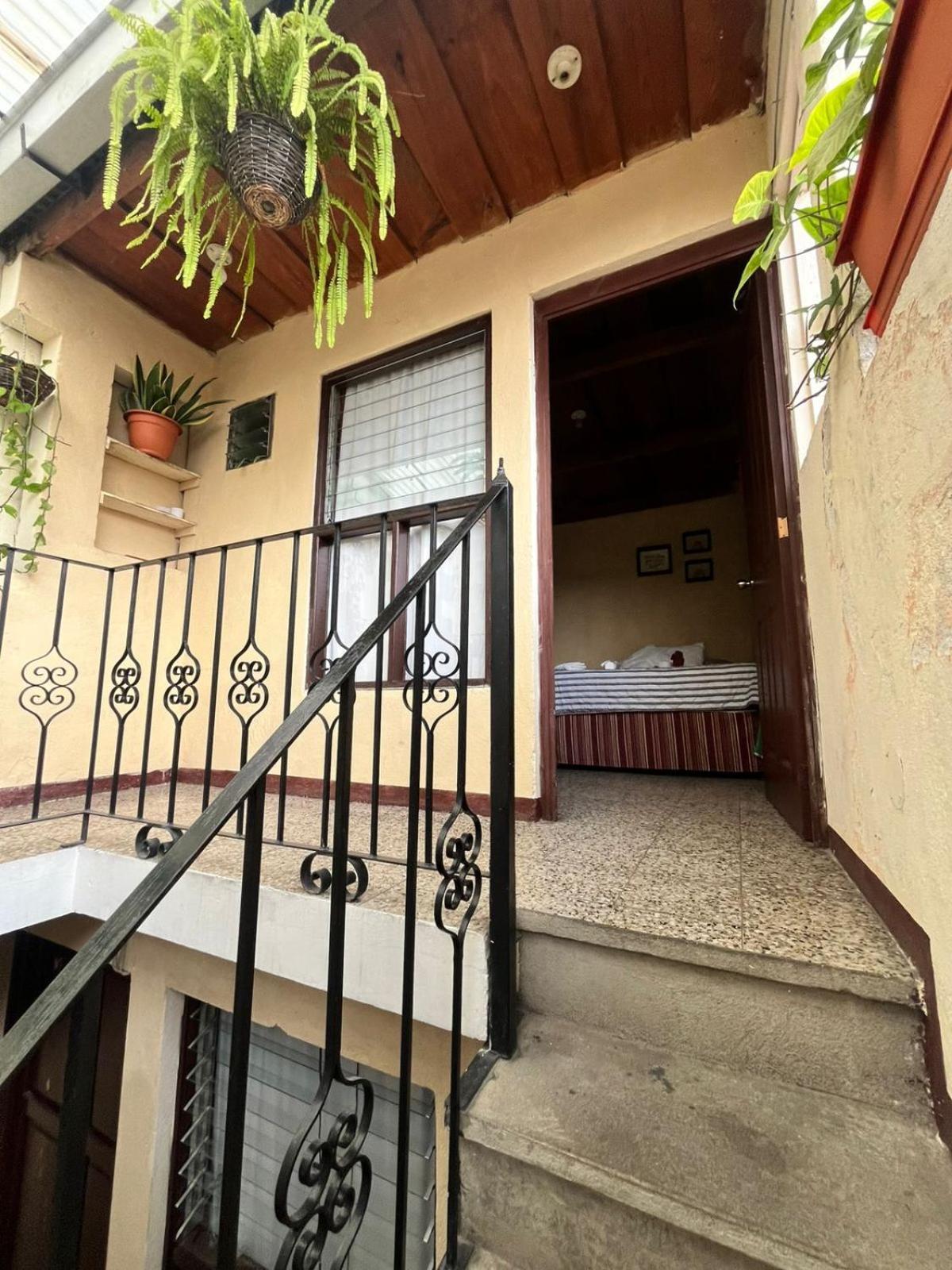 Casa Jireh Gt Hotell Antigua Eksteriør bilde